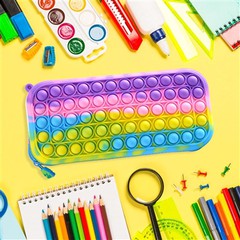 Hvad er de ting, du kan lægge i et silikone penalhus?